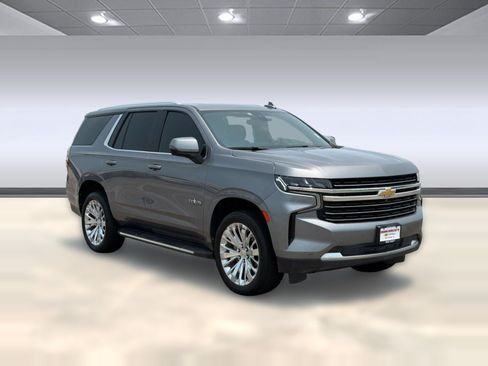 Used 2021 Chevrolet Tahoe LT w/ LT Signature Package RWD image 7
