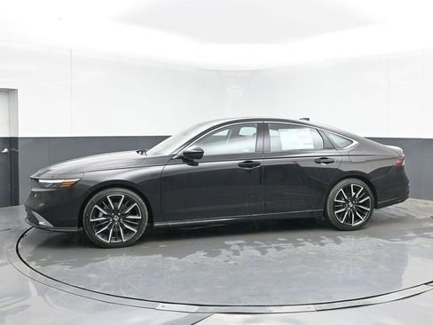 New 2026 Honda Accord Touring image 6