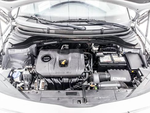 Used 2023 Kia Soul LX FWD image 39