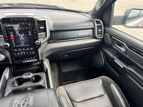 Used 2020 RAM 1500 Laramie AWD/4WD image 19