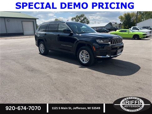 New 2025 Jeep Grand Cherokee L Laredo w/ Luxury Tech Group I image 9