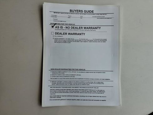 Used 2021 Volkswagen Tiguan S image 32