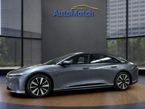 Used 2023 Lucid Air Pure image 5