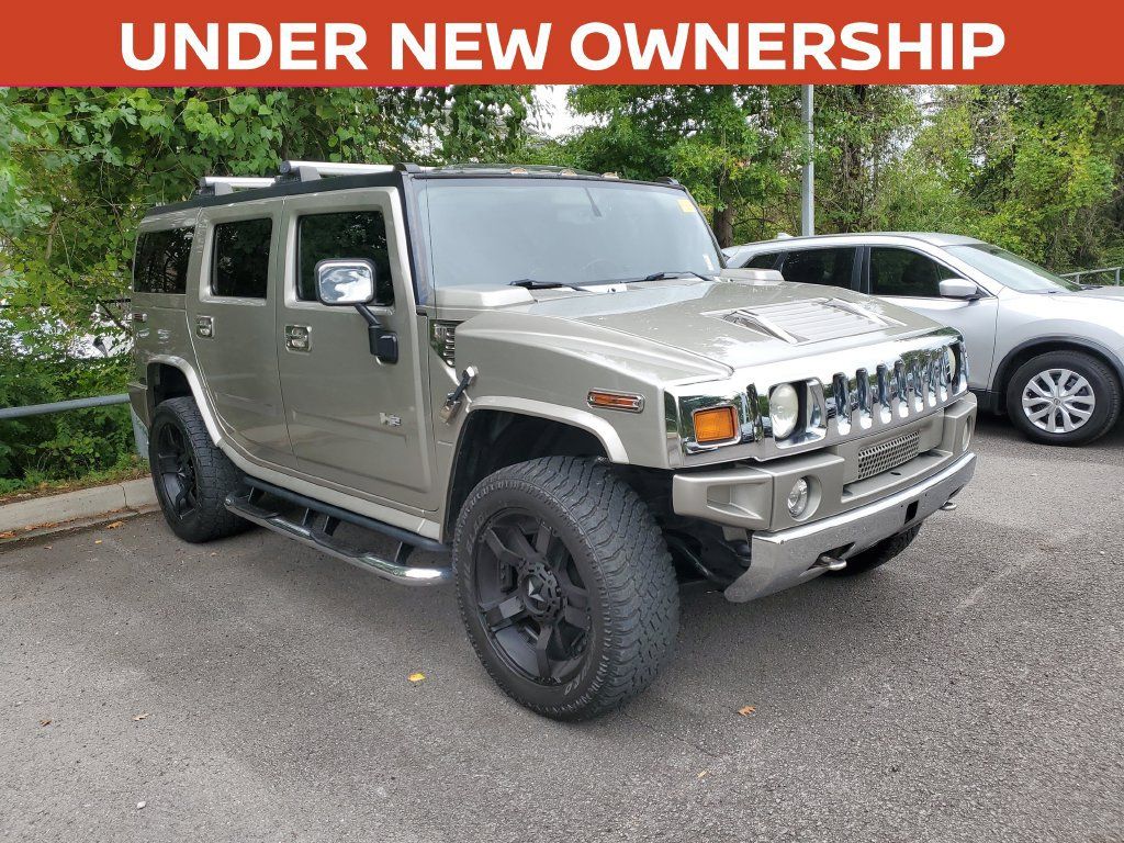 Used 2005 HUMMER H2 w/ Preferred Equipment Group AWD/4WD image 1