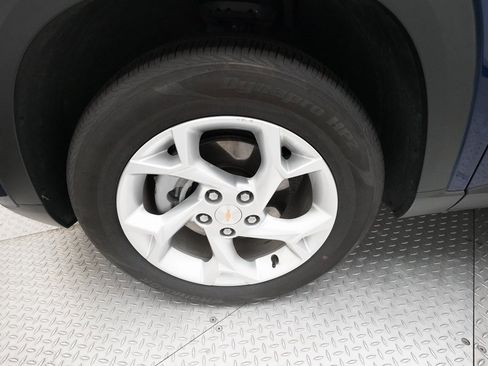 Used 2024 Chevrolet Trax LS w/ LS Convenience Package image 26