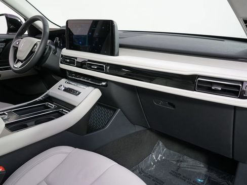 New 2026 Lincoln Aviator Reserve AWD/4WD image 15