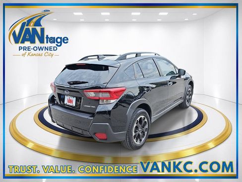 Used 2023 Subaru Crosstrek 2.0i Premium AWD/4WD image 6