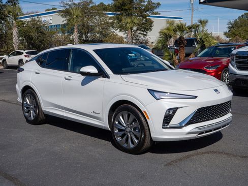 New 2026 Buick Envista Avenir image 1