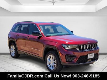 New 2024 Jeep Grand Cherokee Laredo X w/ Trailer Tow Package