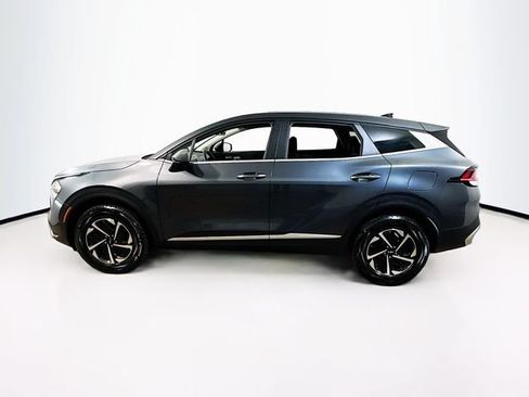 Used 2023 Kia Sportage LX AWD/4WD image 4