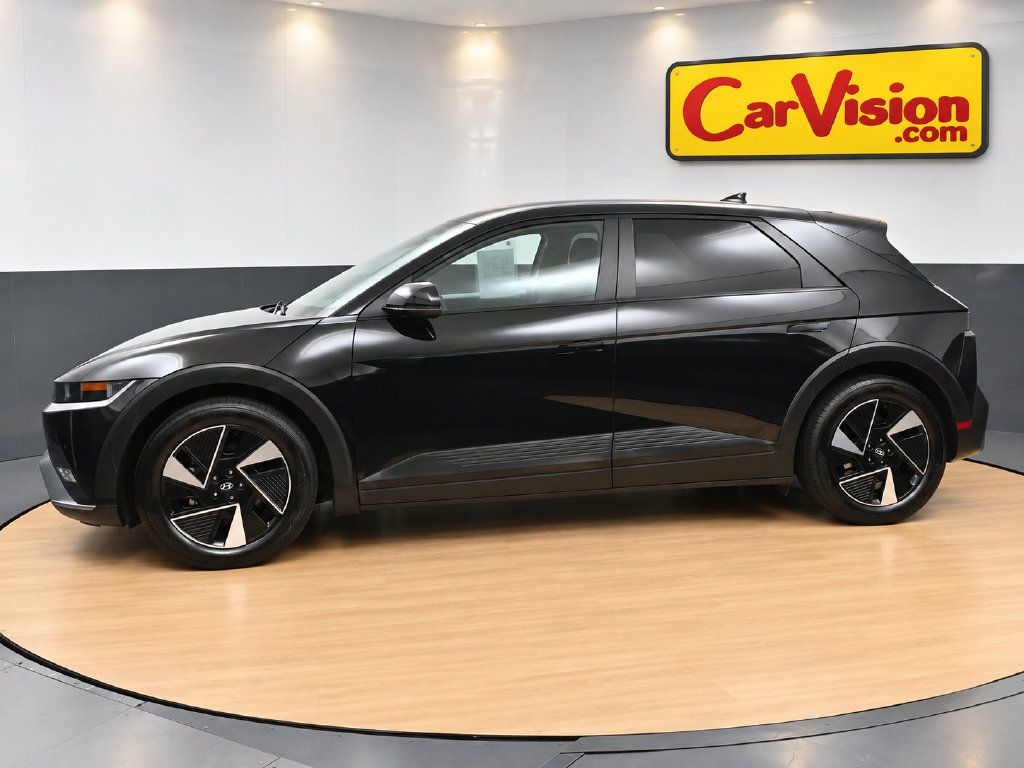 Used 2025 Hyundai Ioniq 5 SE RWD image 5