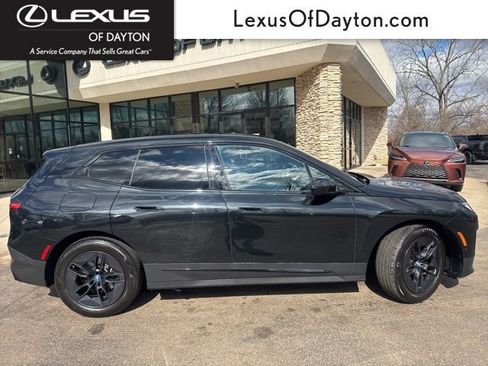 Used 2023 BMW iX xDrive50 image 2