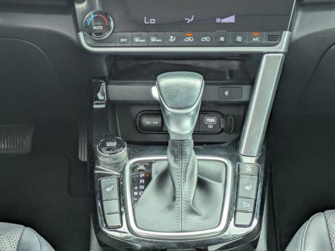 Certified 2021 Kia Seltos EX AWD/4WD image 16