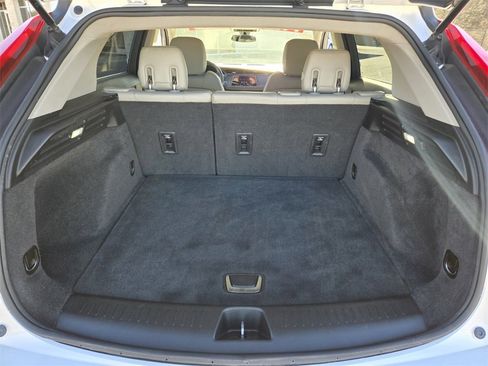 Used 2019 Cadillac XT4 Luxury image 20