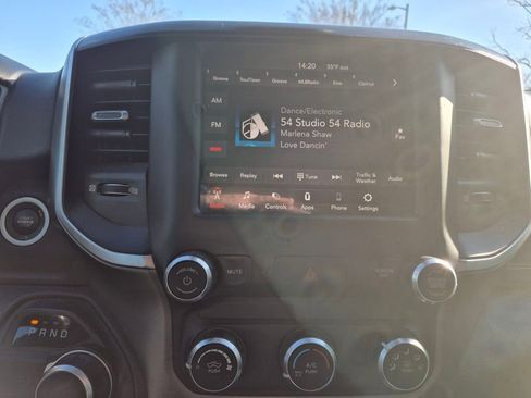 Used 2019 RAM 1500 Big Horn image 16