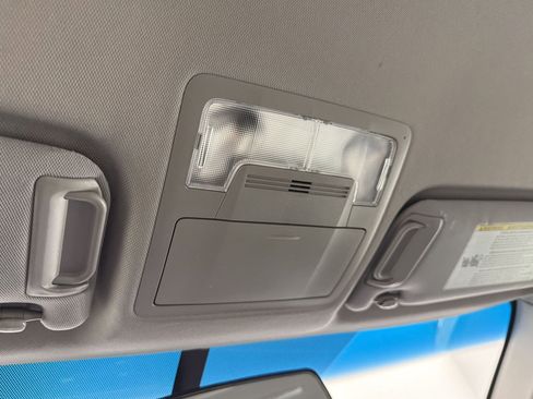 Used 2013 Toyota Camry LE image 17