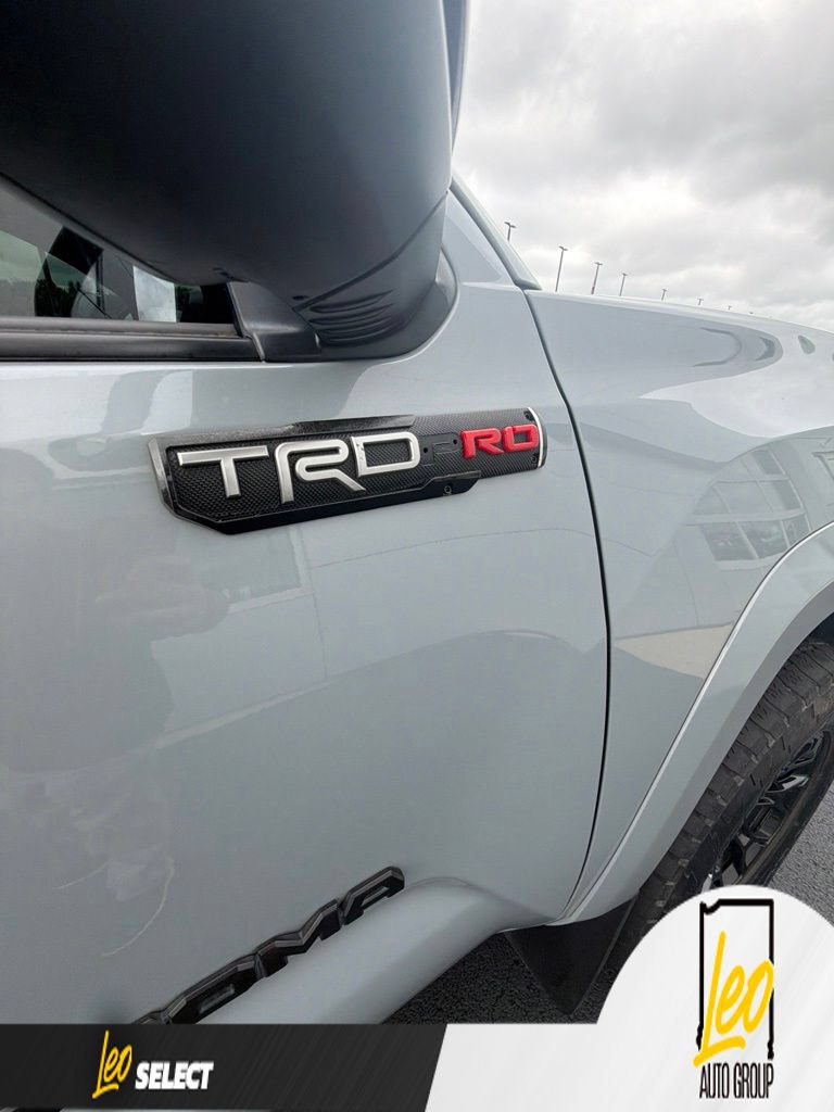 Used 2020 Toyota Tacoma TRD Sport AWD/4WD image 8