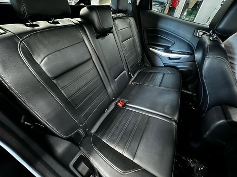 Used 2019 Ford EcoSport Titanium image 14