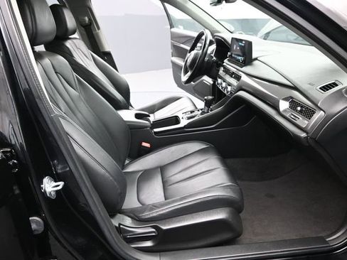 Used 2023 Acura Integra image 16