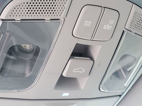 Used 2016 Hyundai Sonata Sport w/ Option Group 03 image 28