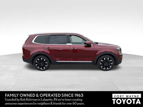 Used 2023 Kia Telluride SX FWD image 3