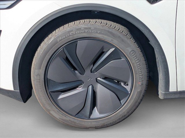 Used 2026 Tesla Model Y AWD image 19