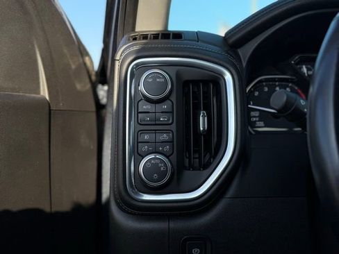 Used 2021 GMC Sierra 1500 Elevation w/ Preferred Package image 15