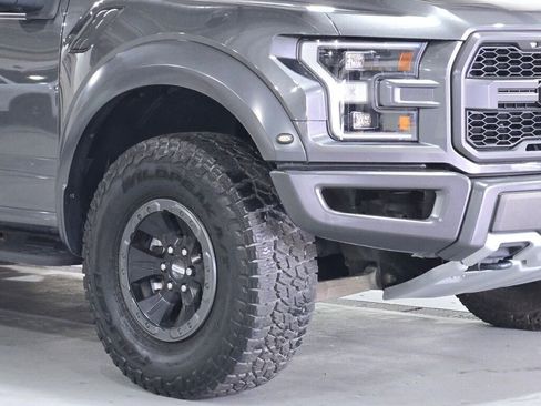 Used 2017 Ford F150 Raptor w/ Equipment Group 802A Luxury image 3