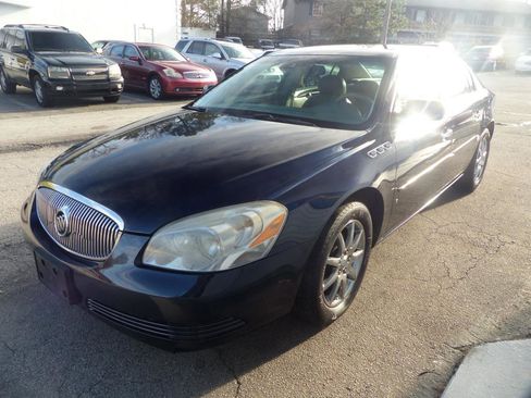 Used 2008 Buick Lucerne CXL w/ Ultra Confidence Package image 2