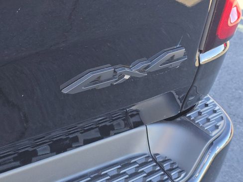 New 2026 RAM 1500 Express image 15