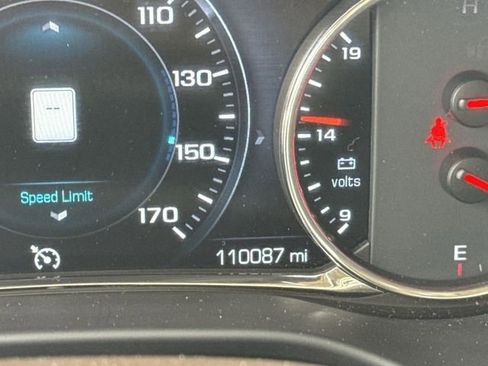 Used 2019 GMC Acadia Denali w/ LPO, Floor Liner Package FWD image 19