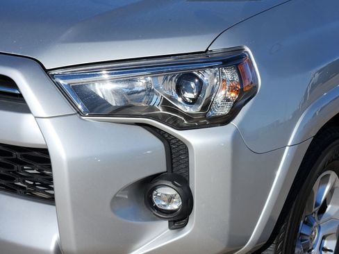 Used 2024 Toyota 4Runner SR5 image 11
