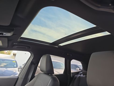 Certified 2025 BMW X1 xDrive28i w/ Convenience Package image 26