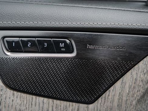 Used 2022 Volvo XC90 T6 Inscription w/ Climate Package image 33