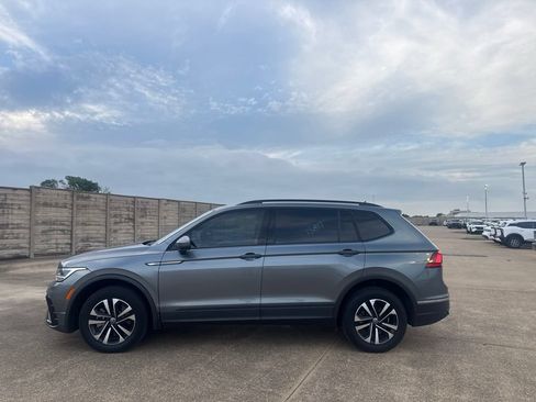 Used 2022 Volkswagen Tiguan S FWD image 13
