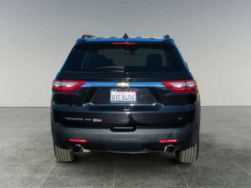Used 2021 Chevrolet Traverse LT image 4