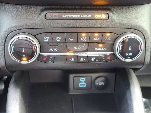 Used 2023 Ford Escape Active w/ Cold Weather Package image 21