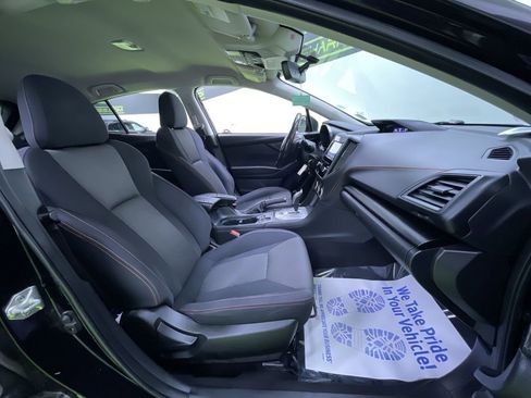 Used 2021 Subaru Crosstrek 2.0i Premium image 28