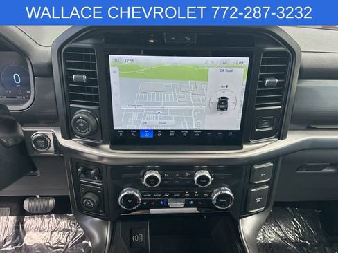 Used 2025 Ford F150 Lariat w/ Equipment Group 501A Mid AWD/4WD image 18