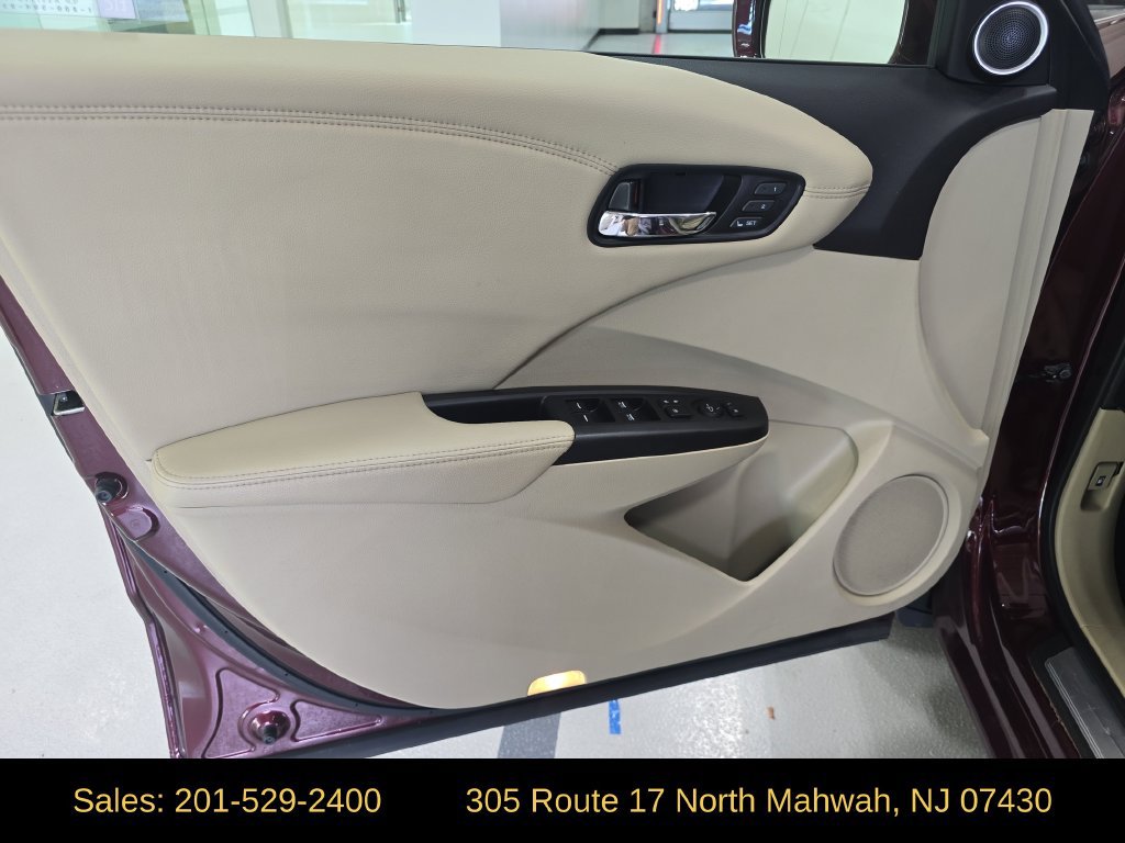 Used 2014 Acura RDX w/ Technology Package AWD/4WD image 10