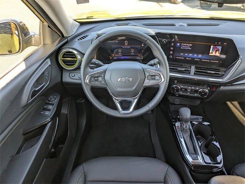 Certified 2024 Chevrolet Trax ACTIV w/ Driver Confidence Package image 20