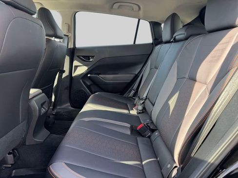 Used 2025 Subaru Crosstrek 2.5i Limited w/ Crosstrek Mirror Package image 16