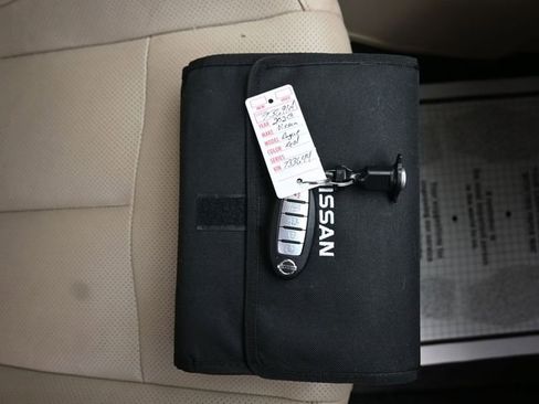 Used 2020 Nissan Rogue SL image 10