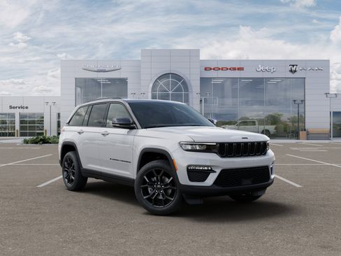 New 2025 Jeep Grand Cherokee Limited image 28