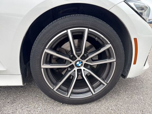 Used 2019 BMW 330i Sedan w/ Driving Assistance Package RWD image 6