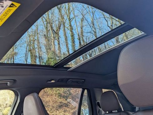 Certified 2023 Volvo XC90 B6 Plus w/ Protection Package image 11