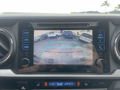 Used 2016 Toyota Tacoma SR5 image 23