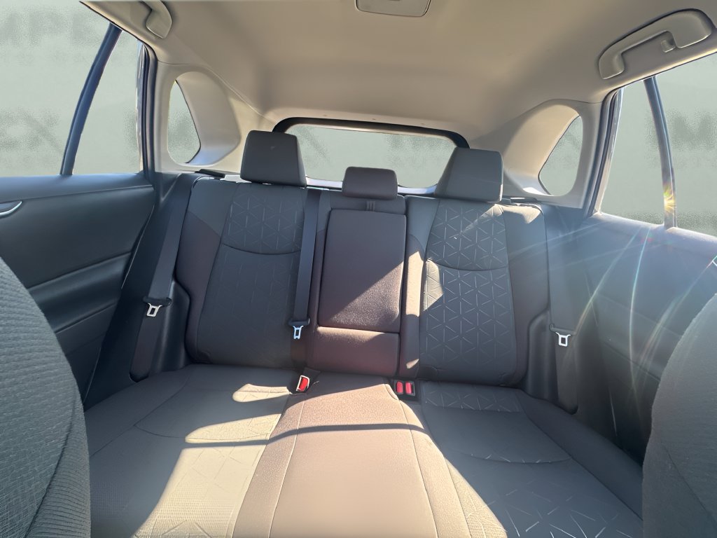 Used 2023 Toyota RAV4 XLE AWD/4WD image 11