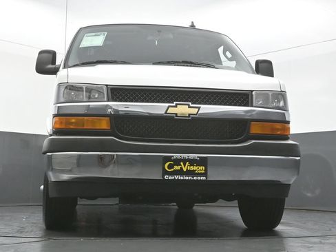 Used 2024 Chevrolet Express 2500 w/ Driver Convenience Package RWD image 43