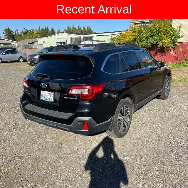 Used 2019 Subaru Outback 2.5i Limited w/ Popular Package #2 AWD/4WD image 2